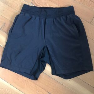 Lululemon men shorts